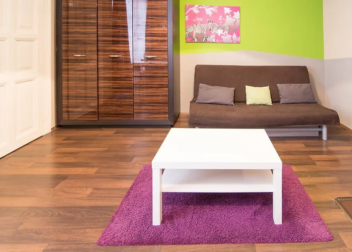 Budapest White Boat Apartments